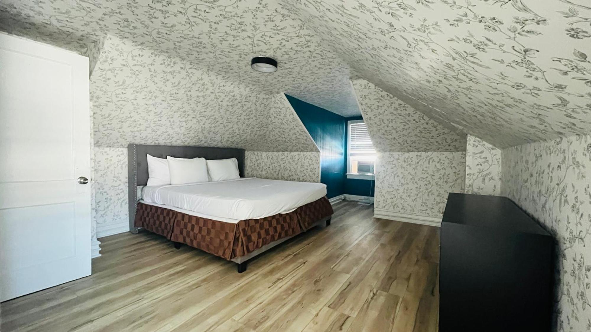 The Vibes Hotel, Trademark Collection By Wyndham