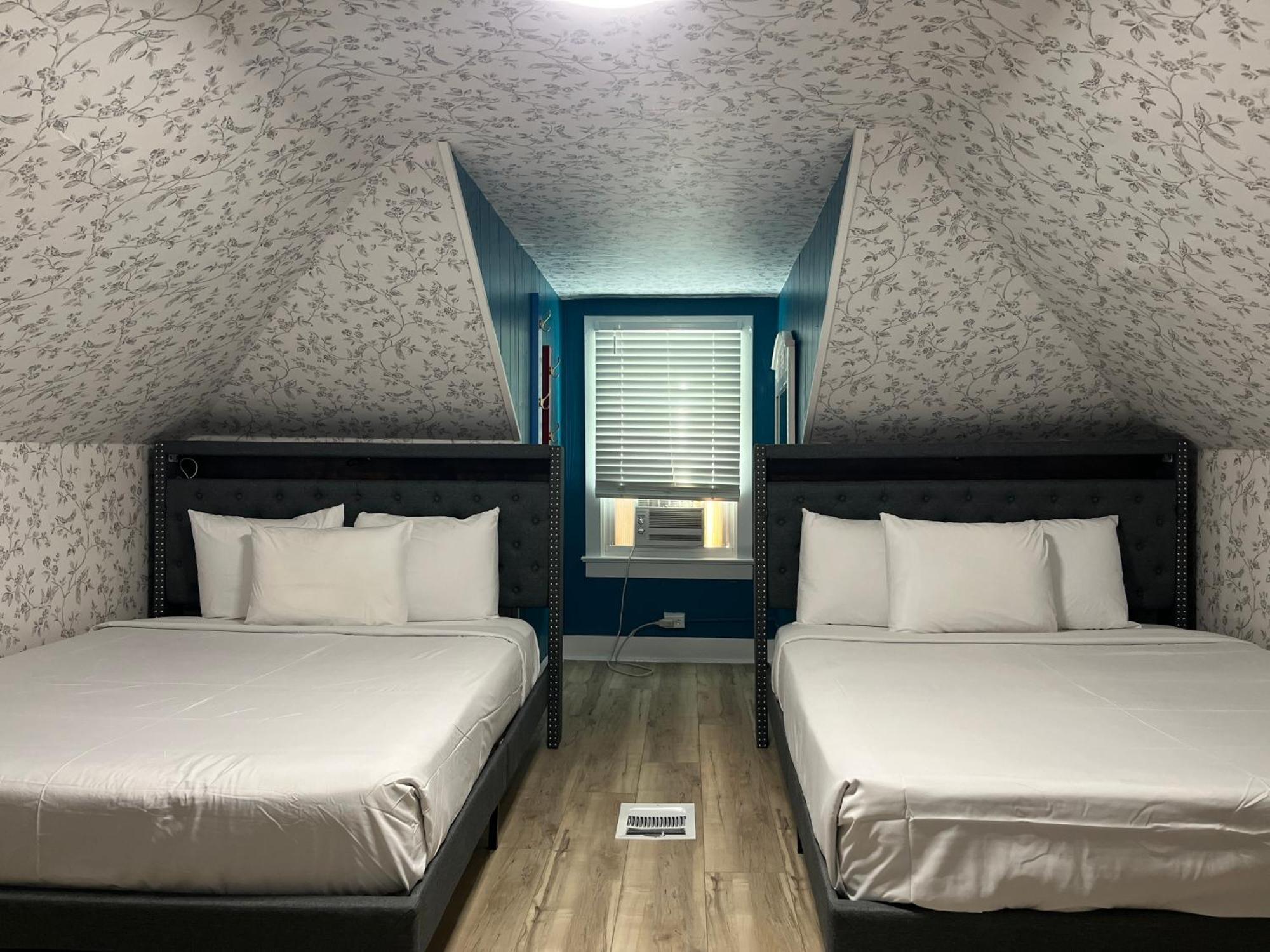 The Vibes Hotel, Trademark Collection By Wyndham